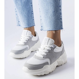 Baskets blanches et grises de Big Star JJ274A112 1