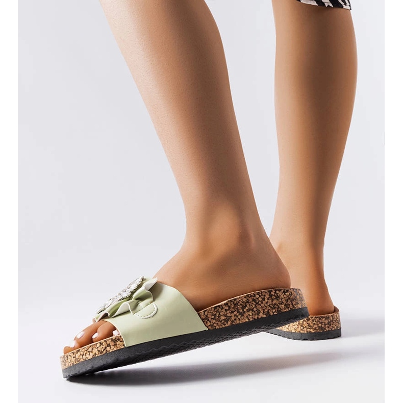 Claquettes vertes avec semelles en liège de Roy 1