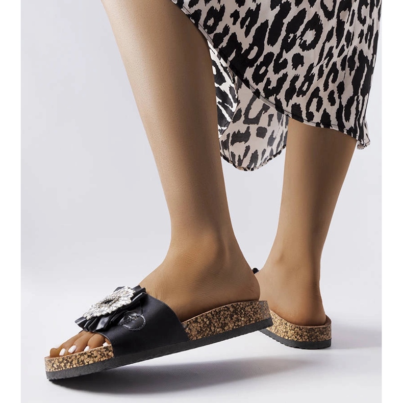 Claquettes noires avec semelles en liège de Roy 1