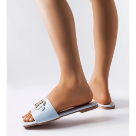 Claquettes élégantes bleues avec chaîne de Corbin 2