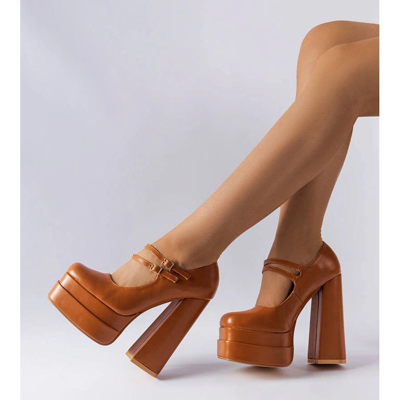 Escarpins marrons à talons Chouinard brun 1 Escarpins marrons à talons Chouinard brun 1