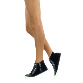 Baskets montantes en velours bleu marine 1 Baskets montantes en velours bleu marine 1