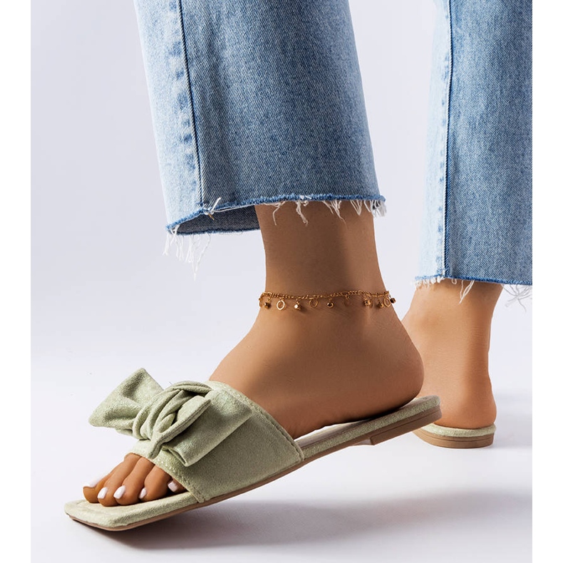 Claquettes élégantes vertes à nœud de Thériault 2