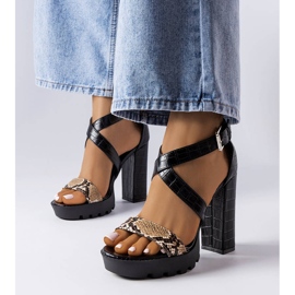 Sandales marron à imprimé serpent Trépanier brun 1 Sandales marron à imprimé serpent Trépanier brun 1