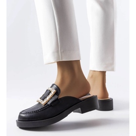 Tongs noires à bout intégré de Columbus 1