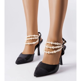 Escarpins noirs à perles Ridge 1