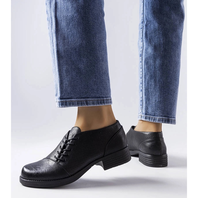 Chaussures noires LS5379 1