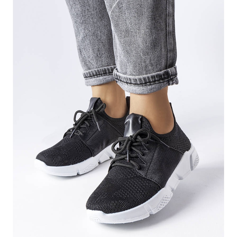 Baskets noires à tige souple de Legnago le noir 1 Baskets noires à tige souple de Legnago le noir 1