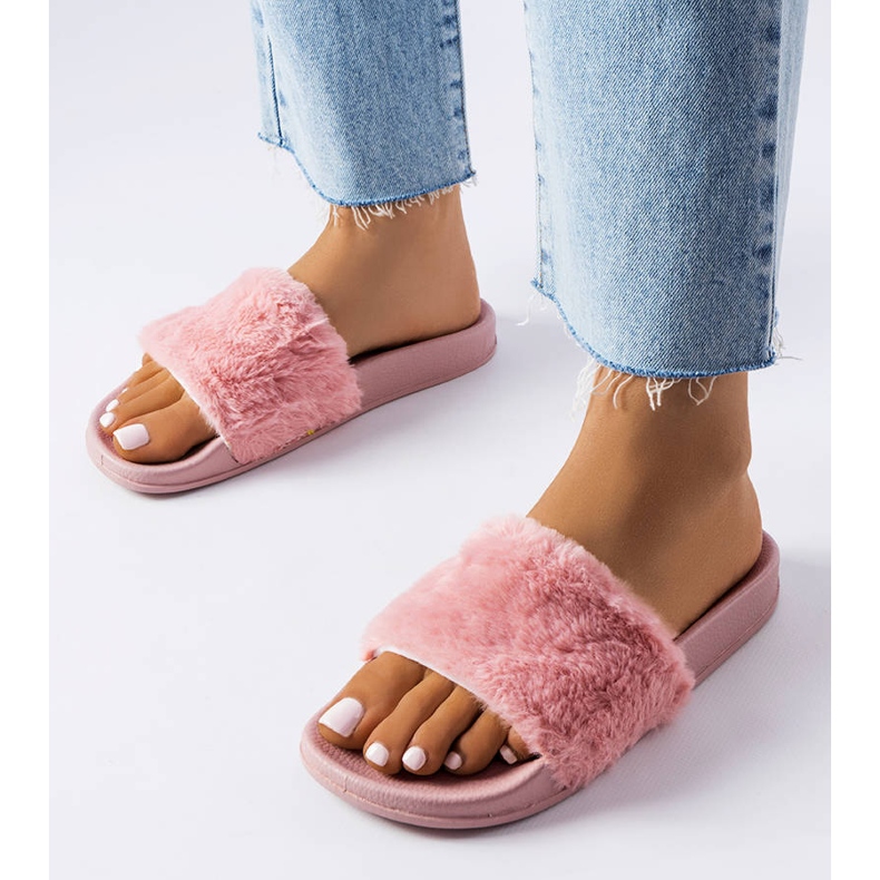 Claquettes roses avec fourrure de Raffaele 1