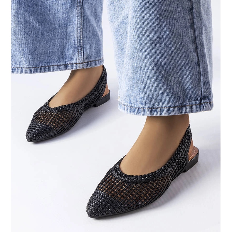 Ballerines noires ajourées à talon ouvert Maheu 1