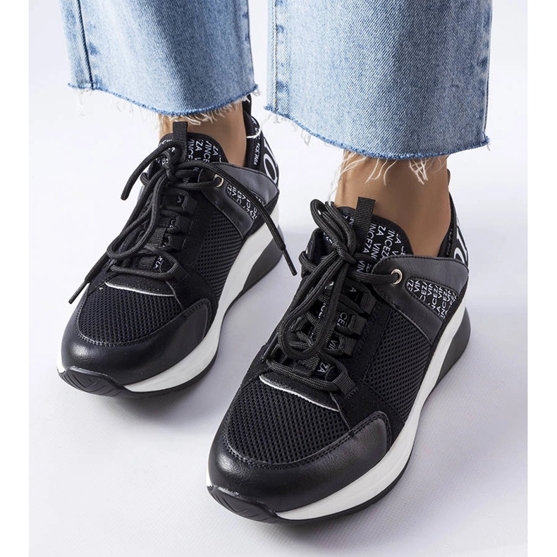 Baskets Vinceza noires 1