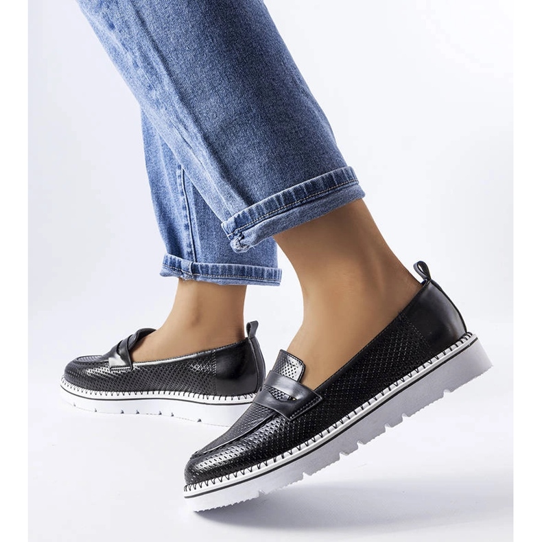 Brogues perforées noires de Bloomsburg le noir 1