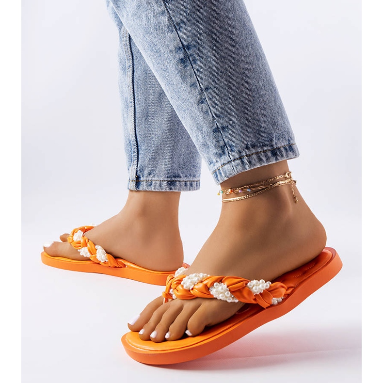 Passants orange décorés de perles de conifères 1 Passants orange décorés de perles de conifères 1