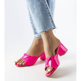 Curseurs de poteaux Branch laqués rose 2