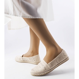Espadrilles ajourées beiges d'Augusta 1