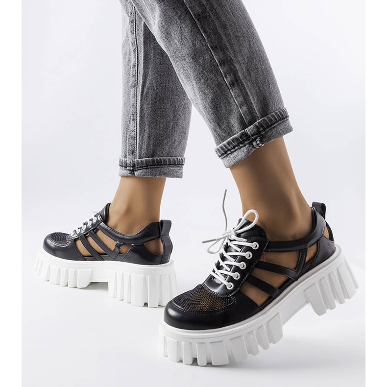 Richelieus noirs à semelle Emaline massive 2