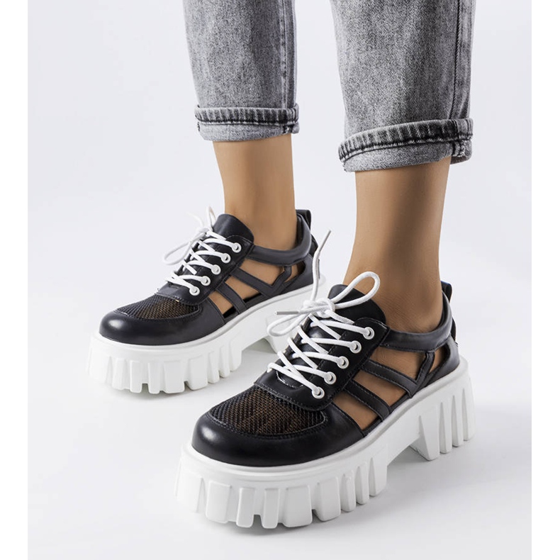 Richelieus noirs à semelle Emaline massive 1