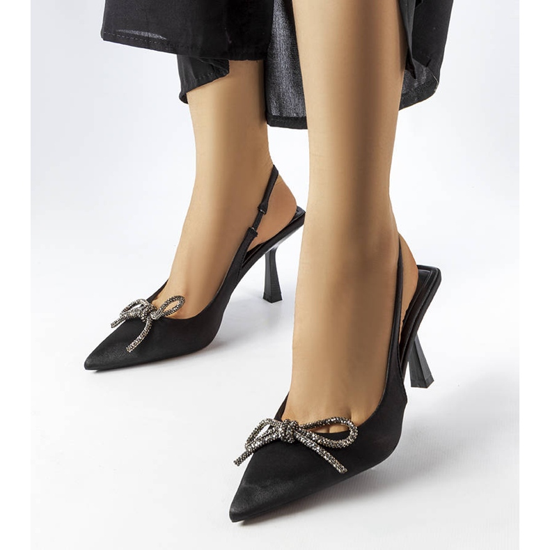 Escarpins noirs avec nœud Wildrose le noir 1