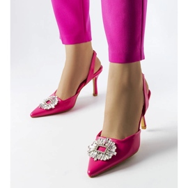 Escarpins Moïse roses à oxydes de zirconium 1