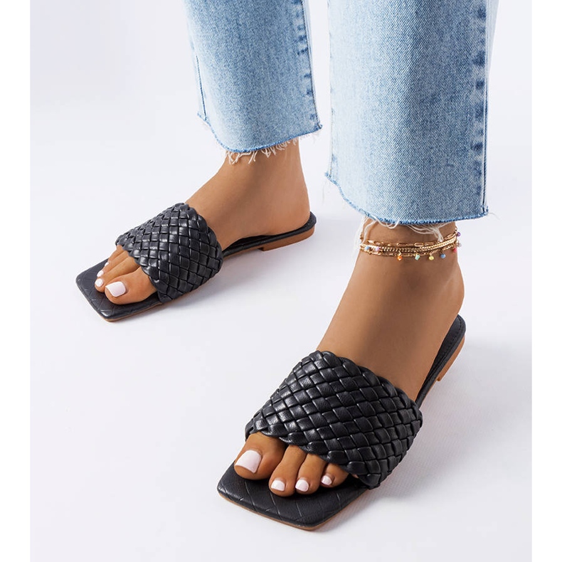 Claquettes tressées noires Goldleaf le noir 1 Claquettes tressées noires Goldleaf le noir 1