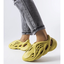 Chaussons mousse vert julienne 1