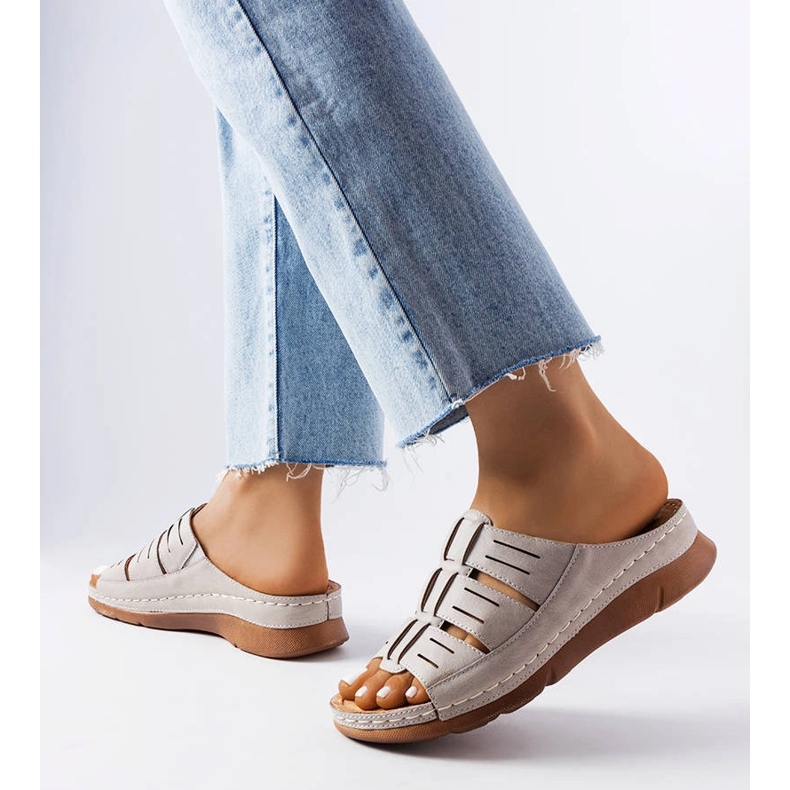 Claquettes compensées en jersey gris 1