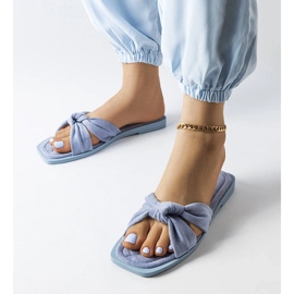 Pantoufles en éco-daim bleu Pride 1