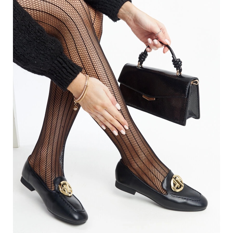 Mocassins noirs avec ornements dorés de Bergeron 1