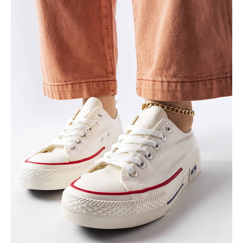 Baskets blanches Roslyn 1