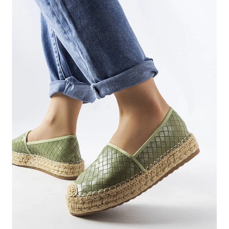 Espadrilles vertes ornées du gaufrage Geoffrey 1