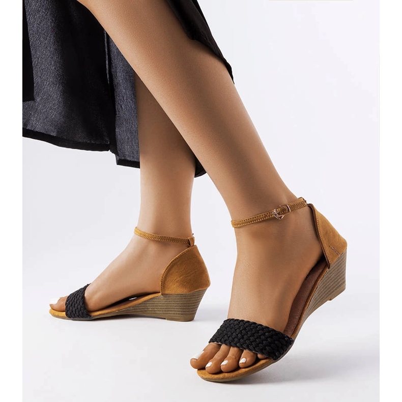 Sandales compensées noires Veltri le noir 1