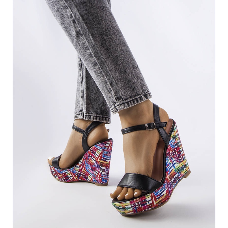 Sandales compensées noires Fairmont le noir 1