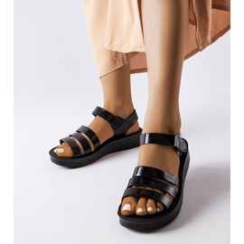 Sandales compensées laquées noires Covillon le noir 1