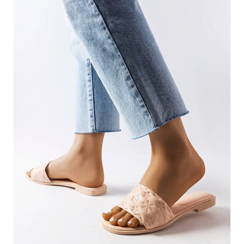 Sandales plates beiges Amalie 2