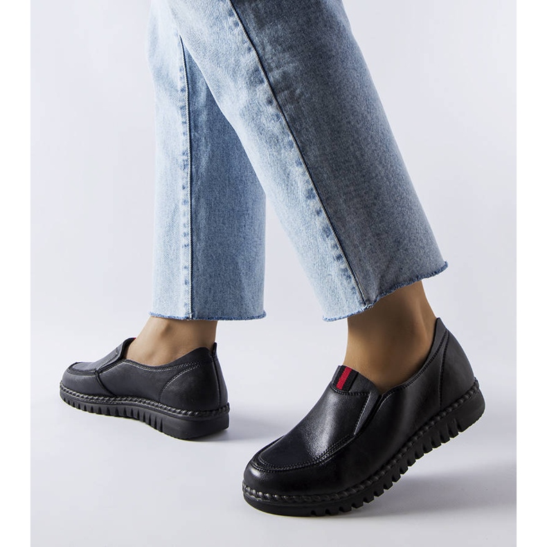 Chaussures à enfiler noires de Sorum le noir 1 Chaussures à enfiler noires de Sorum le noir 1