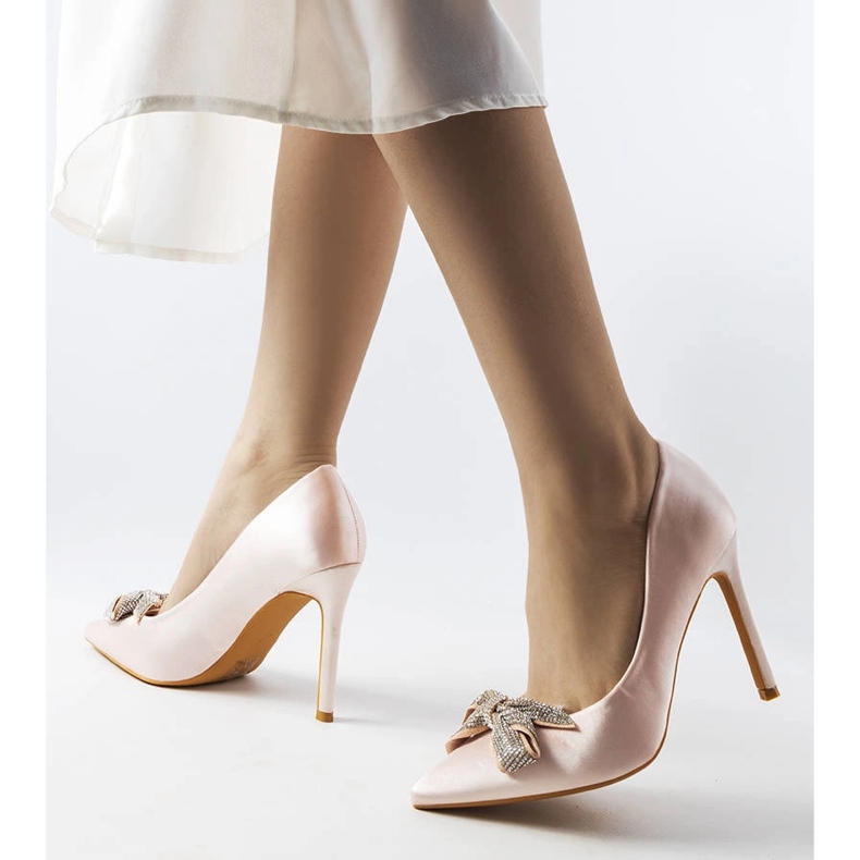 Inna Épingles roses au fini satiné avec un nœud de Madone 1