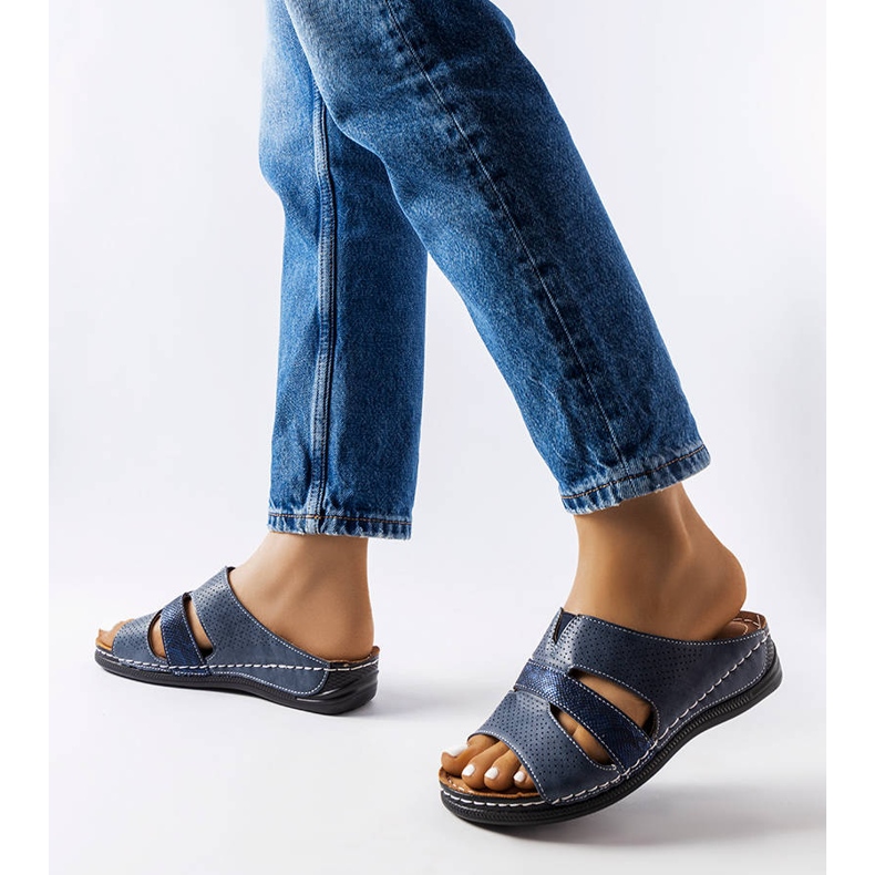 Chaussons compensés bleu clair d'Oliwia 1