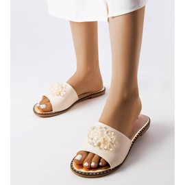 Claquettes beiges avec cristaux de Lowa 1
