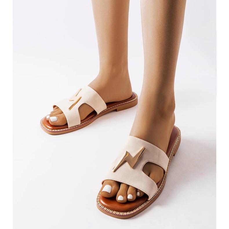 Claquettes plates beiges Leyra 1