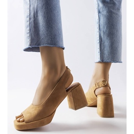 Sandales bloc en velours Karino beige 2