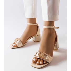 Inna Sandales dorées à petit talon Helmi beige 1