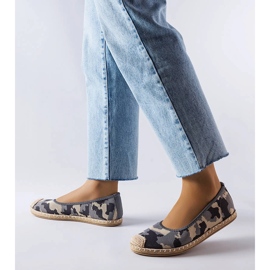 Espadrilles à enfiler grises de Benedum 2