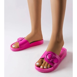 Inna Claquettes roses à boucle de Généreux 1