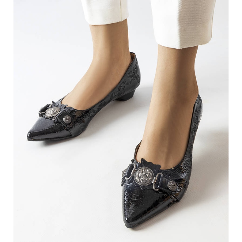 Escarpins noirs à petits talons de Siciliano 1