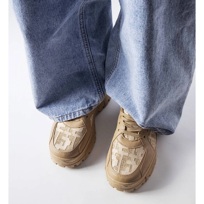 Baskets chunky beige foncé 1