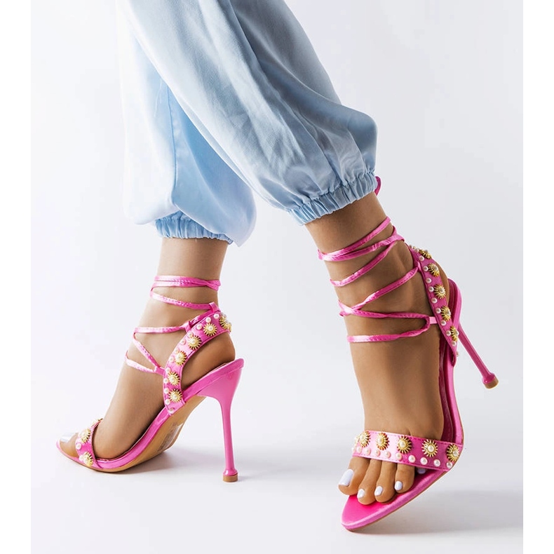 Sandales roses ornées de perles Grange 1 Sandales roses ornées de perles Grange 1