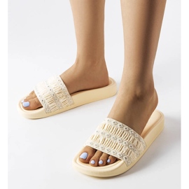 Claquettes beiges décorées de volants Ernest 1 Claquettes beiges décorées de volants Ernest 1