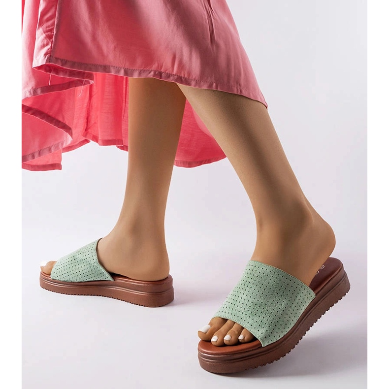 Chaussons verts à tige ajourée Idabel 2