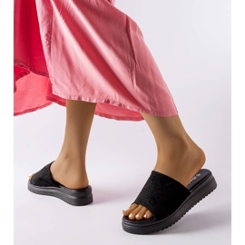 Claquettes noires à tige ajourée d'Idabel le noir 1