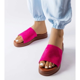Claquettes rose foncé à tige ajourée d'Idabel 1